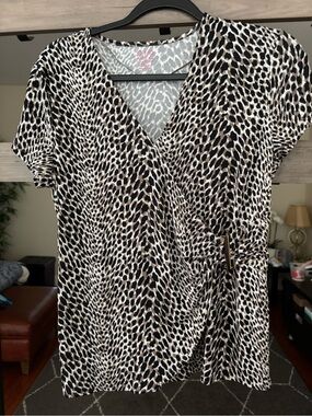 212 Collection Black, Tan & Cream Animal Print Blouse